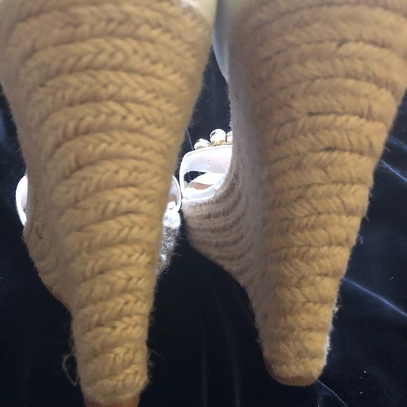 Cole Stewart Wedges - Picture 6 of 8